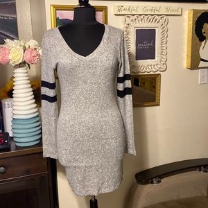 NWOT Aima women casual sweater size XL